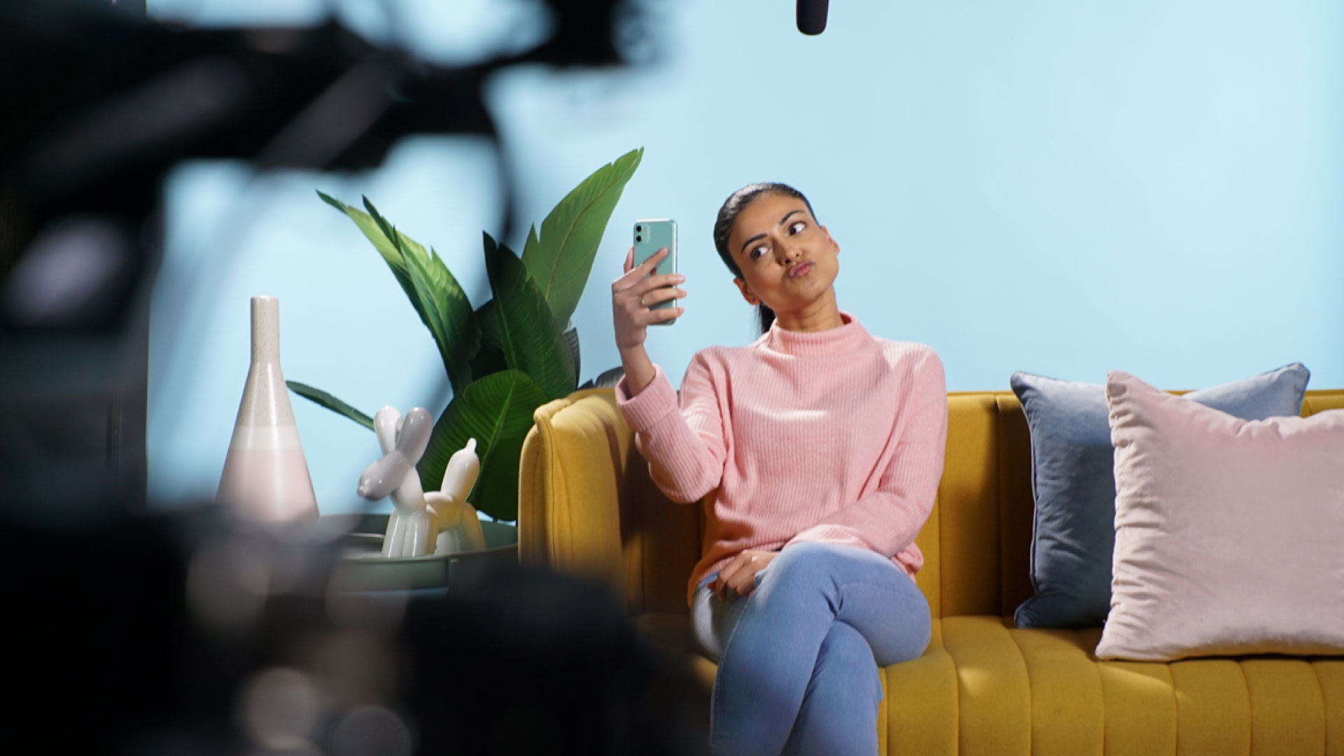 Clearly: How to Buy Glasses Online - Moves Media